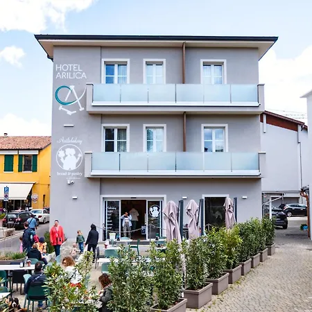 Arilica Hotel